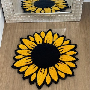 Custom Rug | Murakami Flower Rug | Custom Tufted Rug | Kaws Rug | Handmade Rug | Personalized Rug | Anime Rugs | Bedroom Carpet | Area Rug
