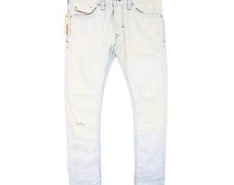 Jeans DIESEL D.N.A Thanaz Slim-Skinny 8880L da uomo, taglia W31/L32, con zip effetto usurato.