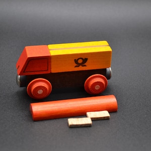 Postwagen, wagon, wagon, wissels, rails, houten spoorlijn, speelgoed, natuur, motoriek speelgoed, constructie speelgoed, creatief, Brio, Eichorn, Heros