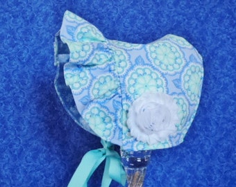 Baby Sun Bonnet Lavender and Aqua Medallions