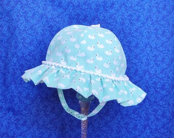 Toddler Sun Hat Mint Green with Swans