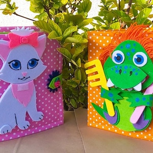 Montessori Felt Quiet Book: Dino & Kitty Activity Toy