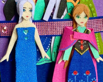 Libro de fieltro silencioso personalizado: Castillo de princesa y reno - Juguete sensorial hecho a mano