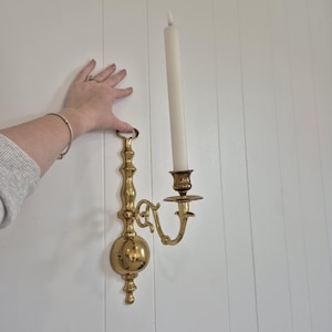 Brass Wall Sconce, Antique Candle Holder, French Rococo Wall Decor, Ornate Gold Sconce, Hollywood Regency Lighting, Gothic Brass Sconce