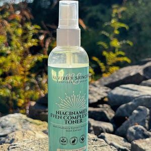 Niacinamide Toner With Licorice Root Extract And Mulberry Extract,Niacinamide, Hydrating, Glowing Skin, Alcohol Free, 100% Natural