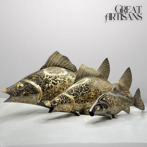 Handcrafted Solid Brass Fish Figurine: Antique Table Accent