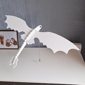 Balancing Wooden Flying Dragon Toy – Handmade Fantasy Creature for Kids Room Decor | Whimsical Gift Idea for Imaginative Play