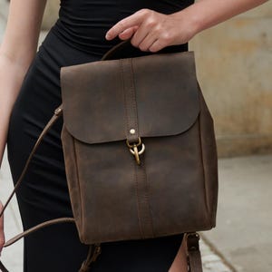 Leather Backpack Rucksack, Womens Backpack, Vintage Style Backpack, Handmade Personalised Laptop Backpack, Leather Trekking Backpack