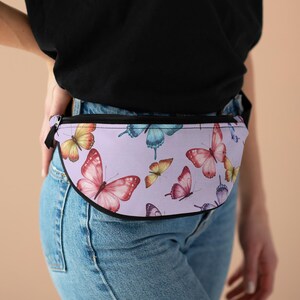 Butterfly Print Fanny Pack, Stylish Belt Bag for Festivals, Outdoors, Travel, Adjustable Waist Pack, Fun Gift for Nature Lovers