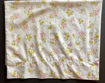 VTG Pillowcase, Pink & Yellow Floral, Standard / Queen Size