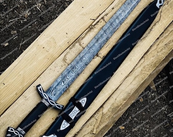Damascus Steel Viking Sword: Handmade Medieval Sword with Leather Sheath
