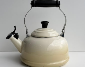RESERVED for L ----- Picquot Ware K3 Kettle, Mid Century Modernist