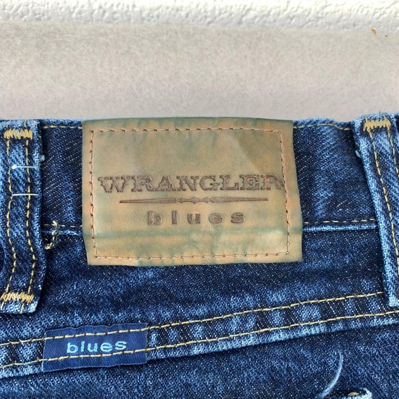 Jeans Wrangler Mom Jeans VTG para mujer, talla 20, lavado oscuro, tiro alto, pierna recta, estilo western. imagen 7