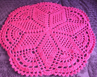 Hot Pink Doily Rug  3 feet Round