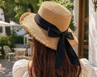 Sombrero de paja estilo canotier para mujer, sombrero de verano de ala ancha de 6.5 pulgadas, sombrero de playa con cinta.