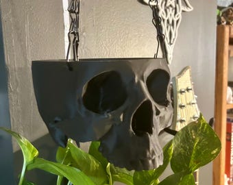 Large Hanging Skull Planter – Macabre Decor for Plants - Goth Gift