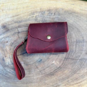 Porte-monnaie en cuir personnalisé pour femme - Cadeau fait main en cuir véritable pour elle ou pour femme - Pochette à tabac en cuir - Portefeuille pour femme en cuir gravé