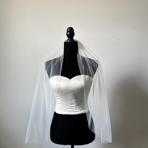 Simple Wedding Veil - Shoulder or Elbow Length Bridal Veil - Soft Tulle Veil - Classic Sheer Veil for Brides - Handmade Wedding Accessories