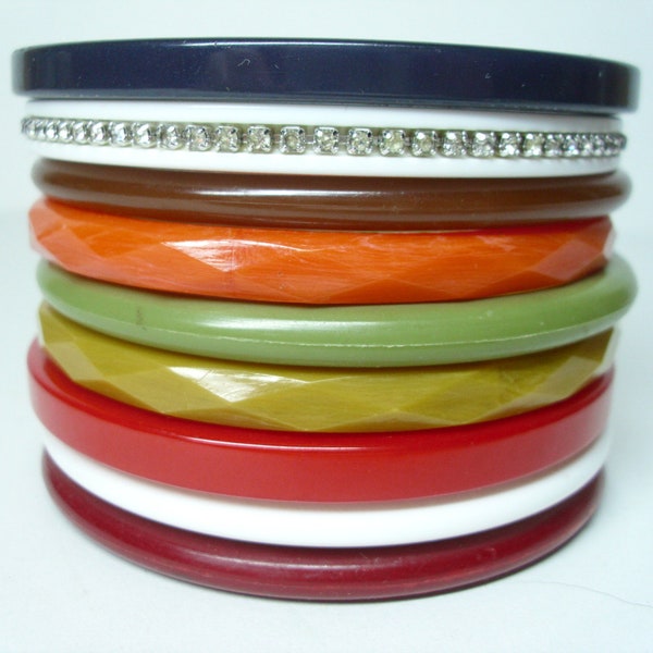 Vintage Lucite Bangle Bracelets   Lot Of 9