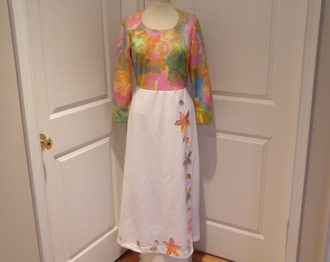 VTG 60S 70S BROWN BEIGE BLAC RETRO FLORAL PATTERN HALTERNECK MAXI DRESS 4 6 main image 0
