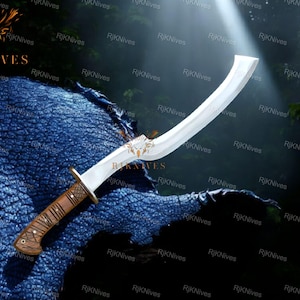 Handmade Egyptian Khopesh Sword: Steel Blade Replica with Sheath