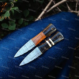 Celtic Scottish Dirk SGIAN DUBH Knife Hand Forged Damascus Steel Blade Scottish Custom Handmade Buffalo Horn Handle with Leather Sheath