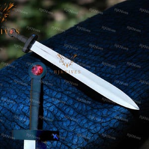 Hand Forged Finn&#39;s Scarlet Gold Fantasy Sword – Inspired Collectible Blade for Cosplay & Display