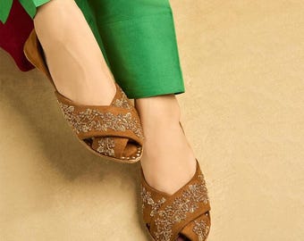Handmade Embroidered Bridal Khussa: Brown Pakistani Wedding Flats