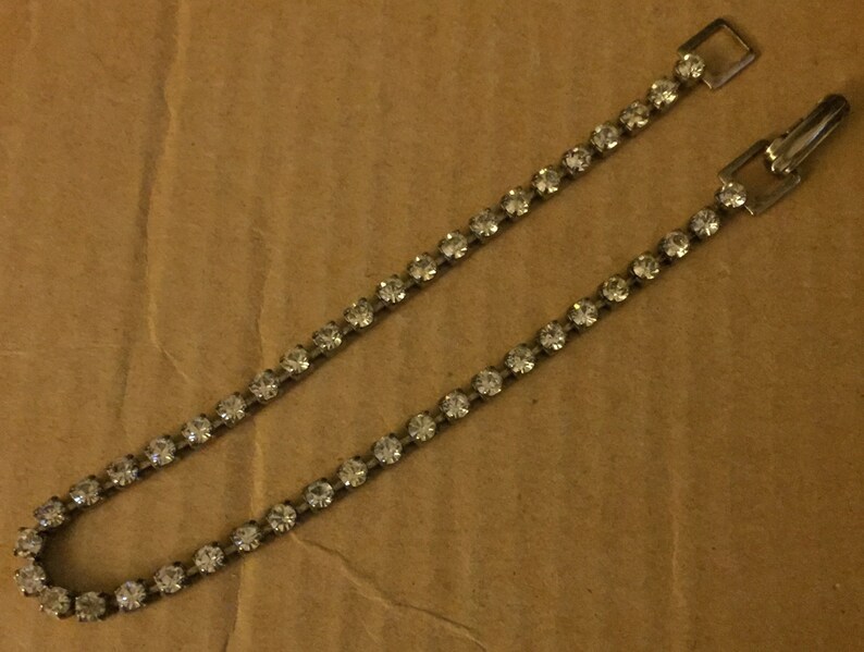 Vintage Mid Century 1950s Multi Faceted Austrian Rhinestone Crystals Delicate Single Strand Silver Pot Metal Clip Clasp Bracelet