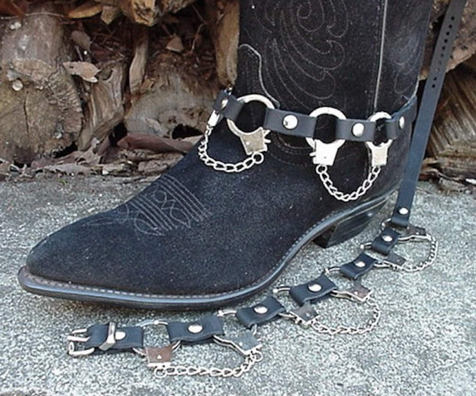 motorcycle boot chain