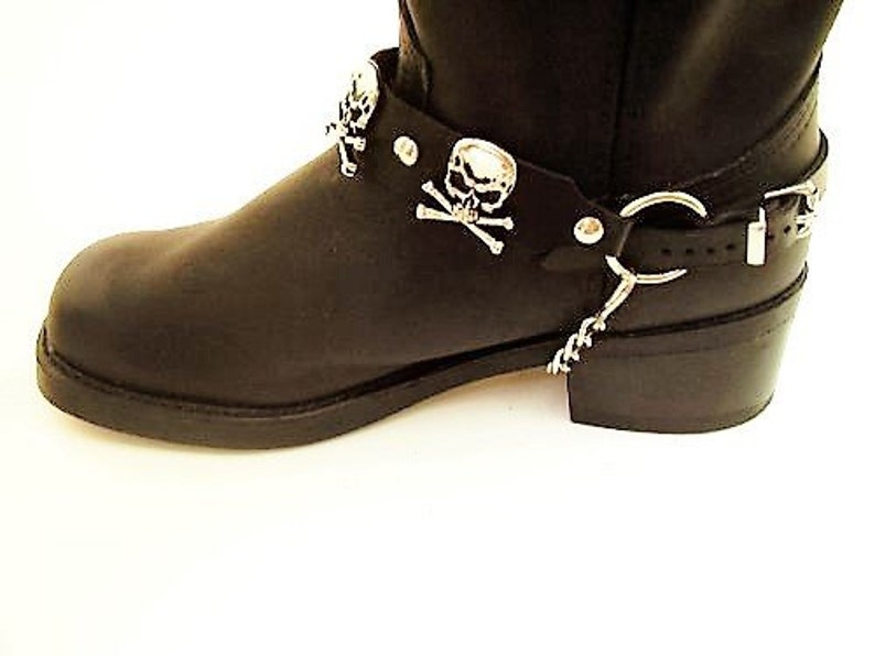 motorcycle boot chain