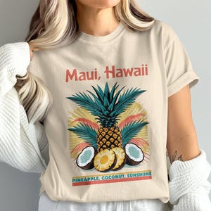 Vintage Maui Hawaii Pineapple T-Shirt, Tropical Hawaiian Vacation Tee, Retro Coconut Sunshine Graphic Shirt, Island Beachwear Top