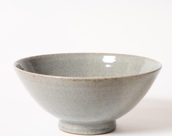 Medium handmade stoneware bowl light gray crackle glaze