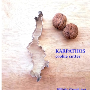 Cortador de galletas KARPATHOS hecho a mano en aluminio apto para alimentos, isla griega, recuerdo de Karpathos, herramienta de cocina, cortador único, regalo para chef.