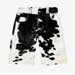 Cowhide Hair-On Leather Shorts – Handmade Western Style Cowboy/Cowgirl Shorts, Rustic Festival Wear, Custom Sizes, Gift for Him/Her&quot;
