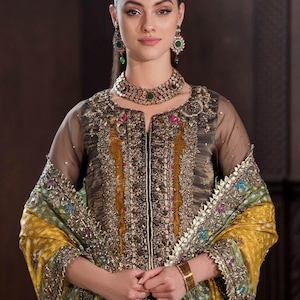 Custom stitched party wear suit Pakistani indian wedding dress maxi women bridal dress salwar kameez lehnga choli