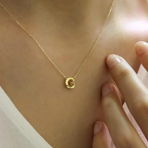14K Gold 3D Personalized G Letter Necklace - Elegant and Stylish Gold Jewelry, Trendy and Delicate Design