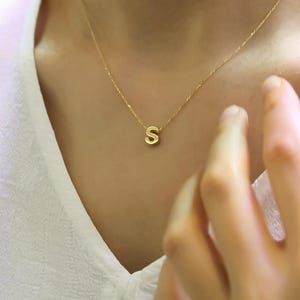 14K Gold 3D Personalized S Letter Necklace - Elegant and Stylish Gold Jewelry, Trendy and Delicate Design