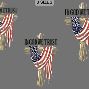 Puede incluir: Se muestran tres cruces con el texto &laquo;IN GOD WE TRUST&raquo;. Cada cruz est&aacute; cubierta con una bandera estadounidense estilizada. La bandera presenta azul con estrellas blancas y rayas rojas y blancas. El fondo es gris liso.