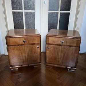 A Pair of Two Art Deco nightstands from the 40s / Art Deco Furniture / Original Authentic Condition / Walnut Veneer /