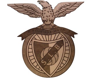 Écusson en bois de style Benfica – aigle « E Pluribus unum » en éventail gravé au laser – 9,5 x 9,75 po. x 3 mm