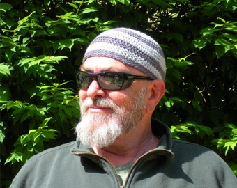 Mens Cotton Cooling Cap™ Crocheted in Big Band Stripes of Armor Gray and Light Gray