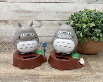 Kawaii Totoro Solar Bobblehead, Solar Powered Totora Bobblehead, Character Bobbleheads, Cartoon Solar Toy, Birthday Gift, Kawaii Cartoon