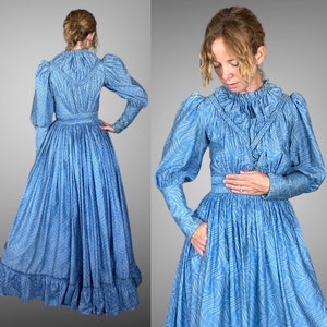 1900s Day Dress, Antique Victorian Edwardian Blue White Leaf Print Cotton Sateen Prairie Workwear Dress, XXS