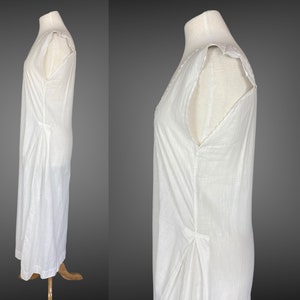 Edwardian Night Dress, Antique 1910s Nightgown, White Embroidered Cotton Nightwear w Purple Ribbon Tie, Made in France, S M image 5