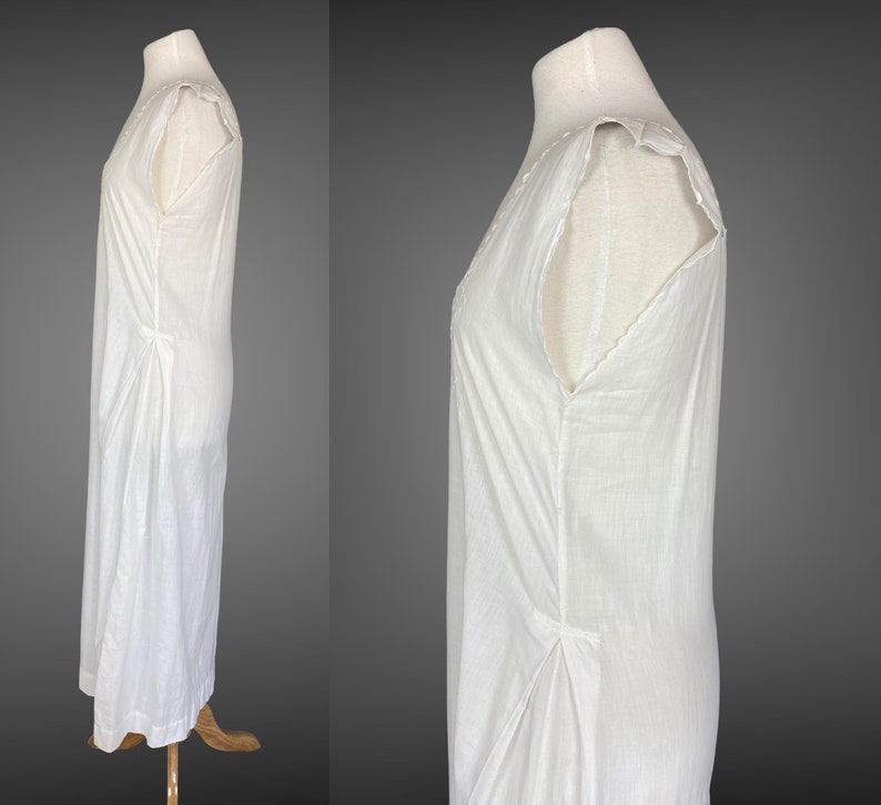 Edwardian Night Dress, Antique 1910s Nightgown, White Embroidered Cotton Nightwear w Purple Ribbon Tie, Made in France, S M image 5