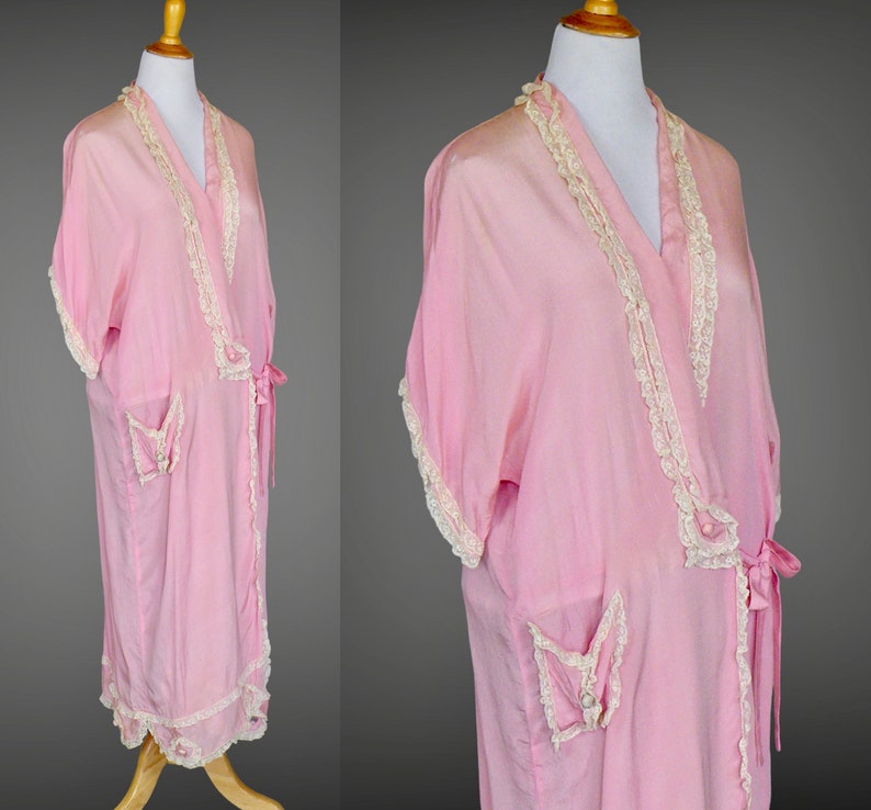 Vintage 1920s Pink Silk Lace Robe, 20s Dressing Gown, Boudoir Lingerie Loungewear, Yolande London Paris New York image 6