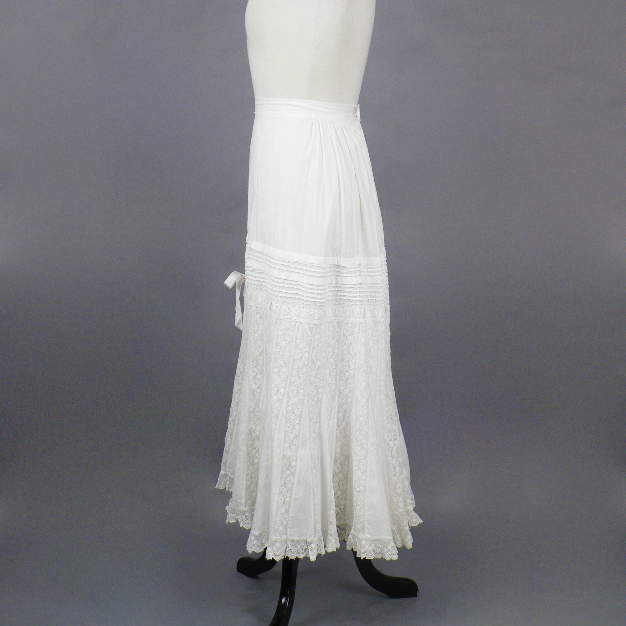 HOLD Antique Lace Petticoat, 1900s 1910s White Cotton Lace Edwardian ...