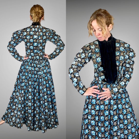 1890s 1900s Victorian Edwardian Blue Floral Print Cotton Dress, Turn of the Century Gigot Sleeve Antique Day Dress, XS - S