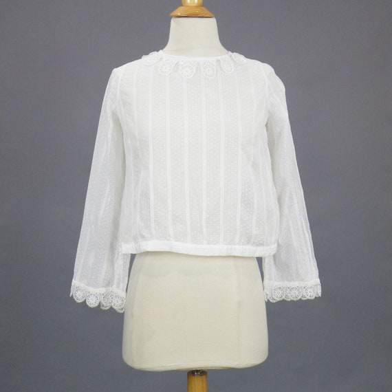 Antique 1920s White Dotted Swiss Blouse with Scal… - image 1